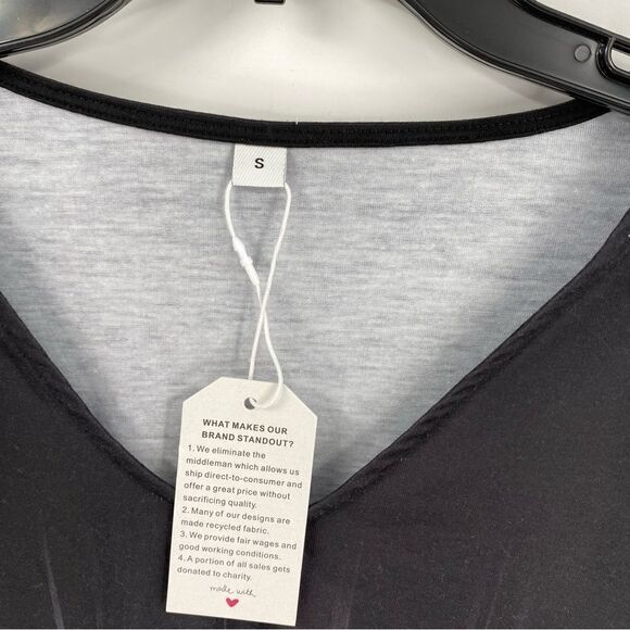 Women’s Crew Neck Short Sleeve Paint Brushed Boxy Cut Teeshirt size S - Picture 2 of 3